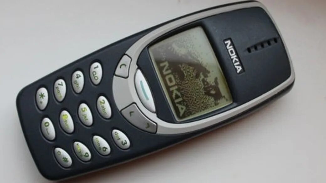 Nokia 3310 Ericsson. Нокиа 3310 1990. Nokia 3310 Classic. Nokia кирпич 3310. F 33 10