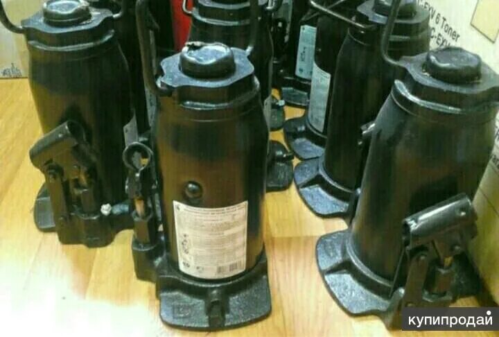 Домкрат 12 тонн. Домкрат гидравлический 12 тонн бааз. бааз дг123913010. домкрат ссср 12 тонн бааз. советский домкрата 20 тонн бааз.