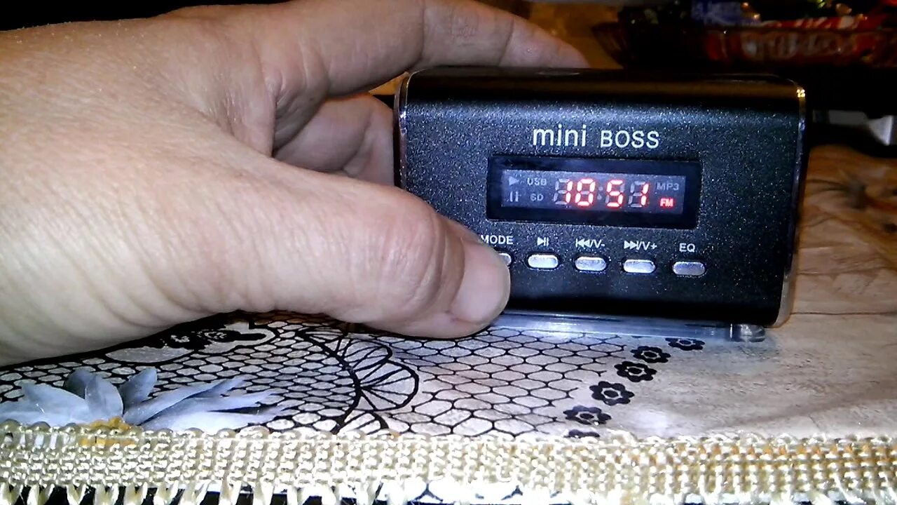 Мини колонка Mini Boss. Boss Mini 811 магнитола. Приёмник Mini Boss. Boss Mini 9902.