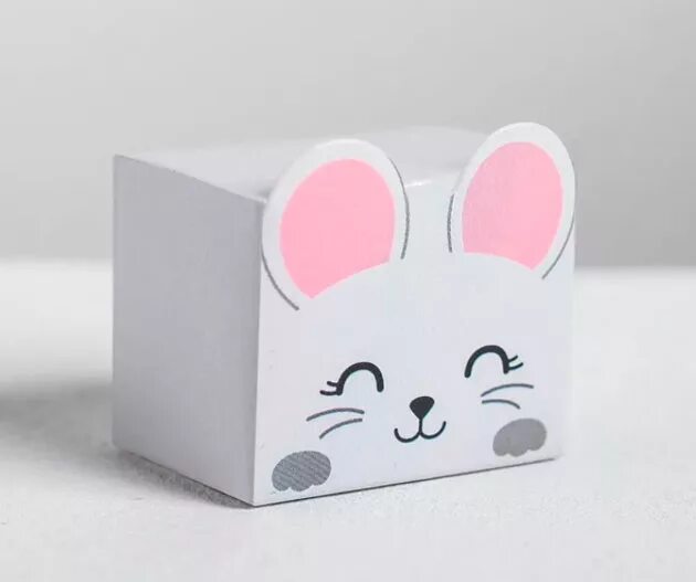 Оригинальная упаковка подарка в виде. Мышки коробочки. Коробка с мышами. Мышка в коробке. Мышь в коробочке.