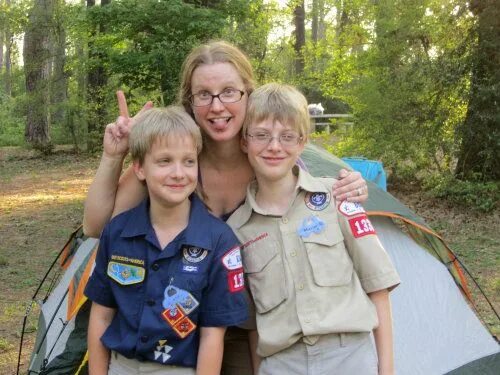 Cub Scout Camp. A Camp with mom extend. Тек man Camp with mom. Camp_with_mom.