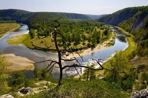 Длинная река белая