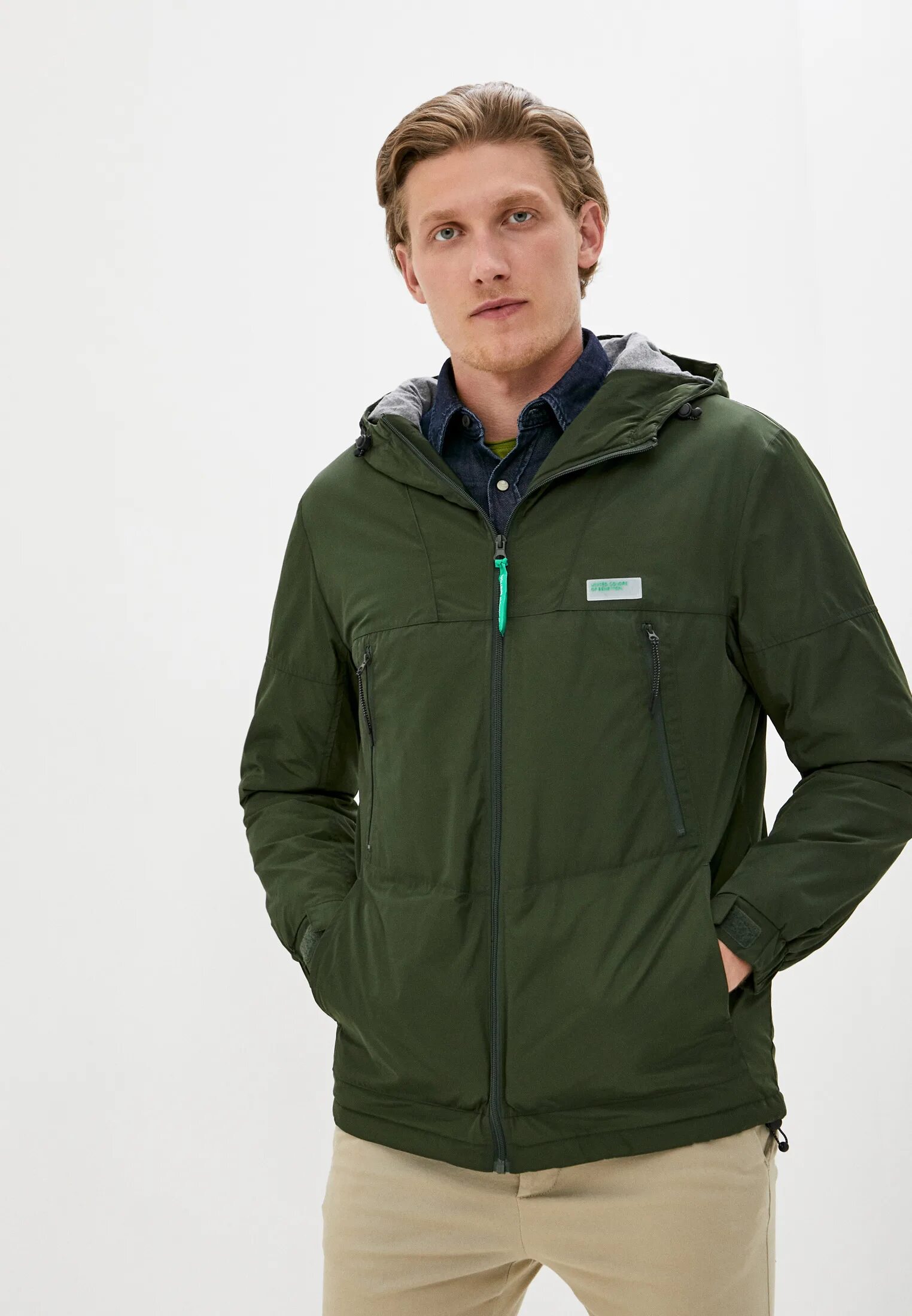 Весенняя куртка benetton мужская хлопок. Куртки бенеттон мужские зеленые. Пуховик манчестер юнайтед. United colors of benetton парка мужская. Куртка united colors of benetton.