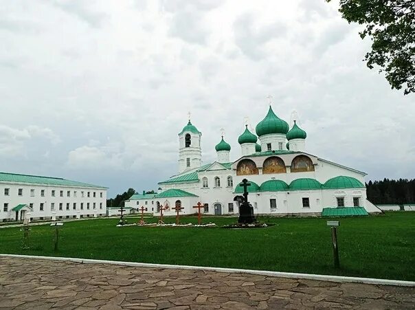 Жизнь после монастыря