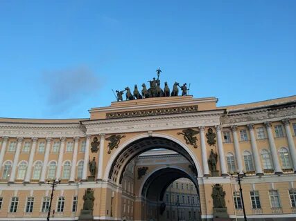 Здание главного штаба площадь здания