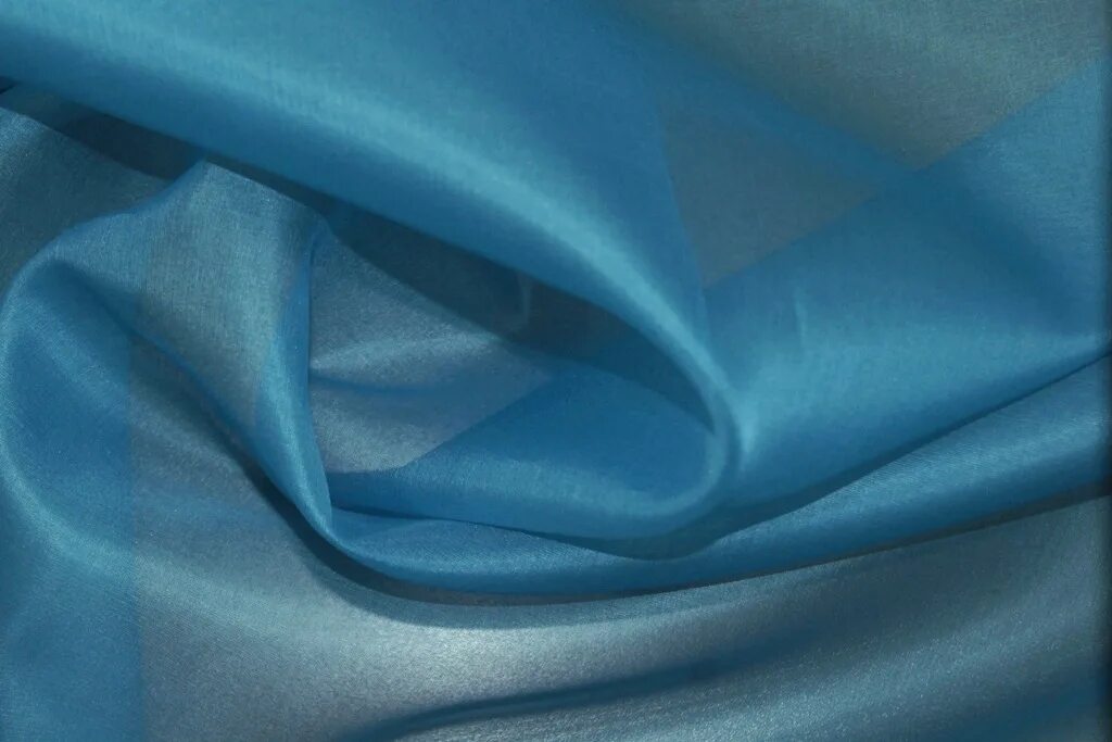 Бежевый шелк. Ткань шелк. Атлас сатин силк. Ай шелк. Голубая ткань.
