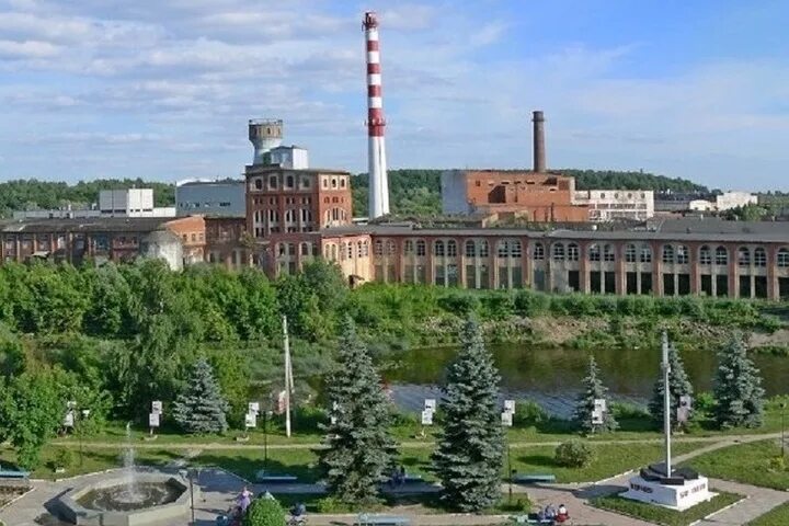 Кондровская бумажная компания. Кондровская бумажная компания. Фабрика гофрокартона. Поддон с коробками. Кондровская бумажная компания щепочкина.