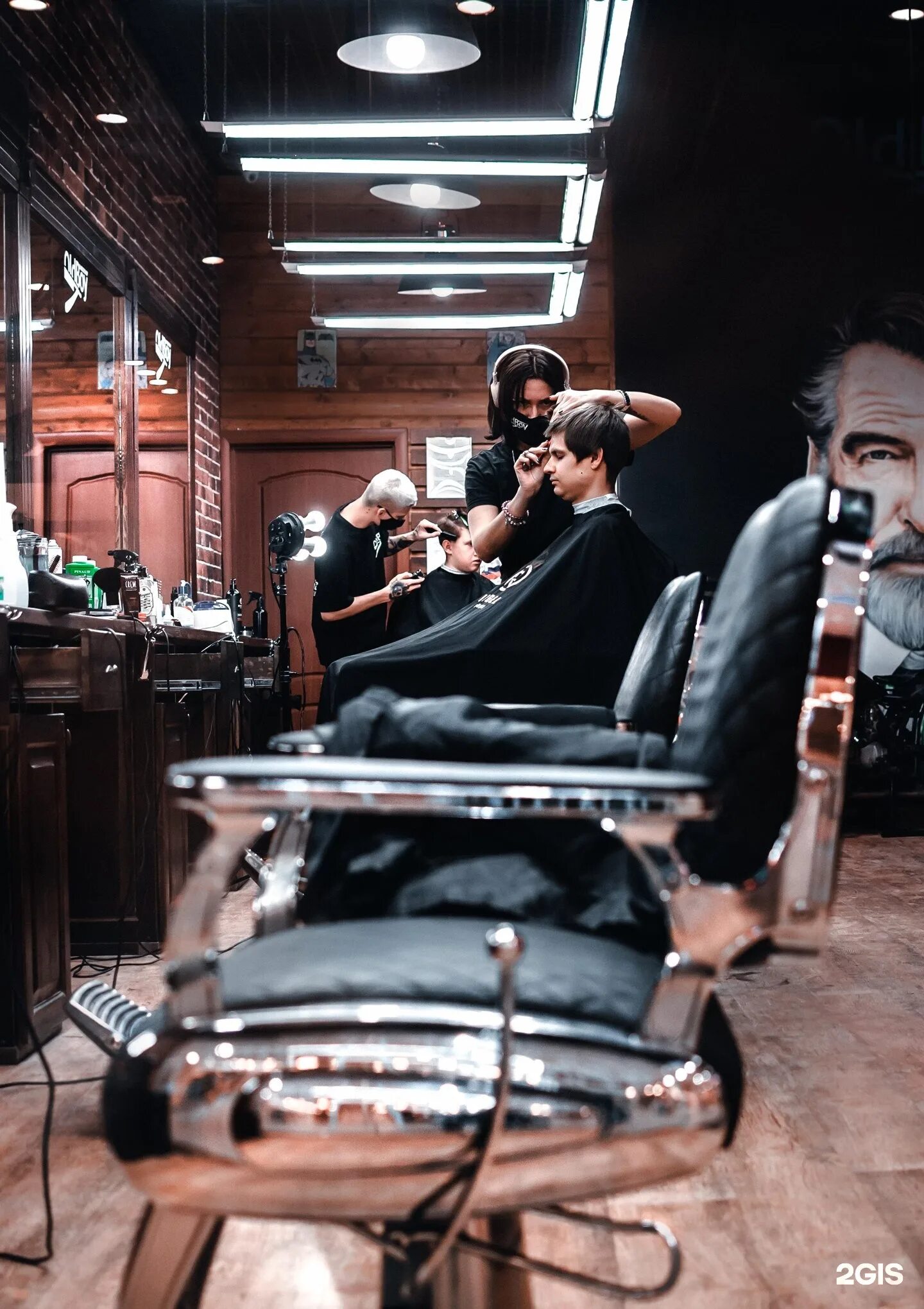 Олдбой курск. Oldboy barbershop, рязань. oldboy barbershop, рязань, первомайский проспект. олдбой кутуза. олдбой барбершоп симферополь на тургенева.