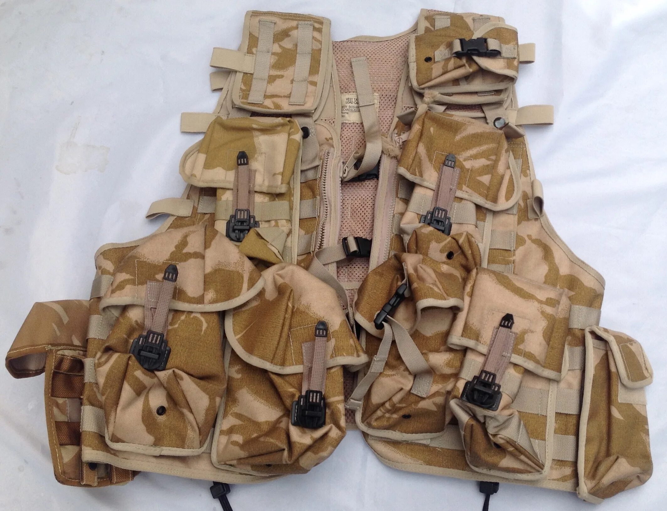 Loaded carry. Жилет Tactical load carrying Vest. Британская разгрузка Vest Tactical load carrying. Разгрузочный жилет Tactical load bearing Vest 88. Разгрузочный жилет Molle II.