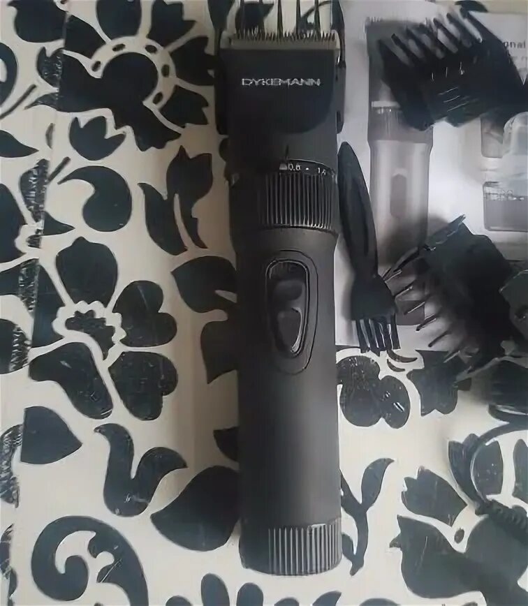 Dykemann friseur h11. Машинка для стрижки волос Dykemann Friseur h22. Триммер Dykemann Barthaare gr-24. Машинка для стрижки Dykemann h 22. Машинка для бритья Dykemann Friseur h44.