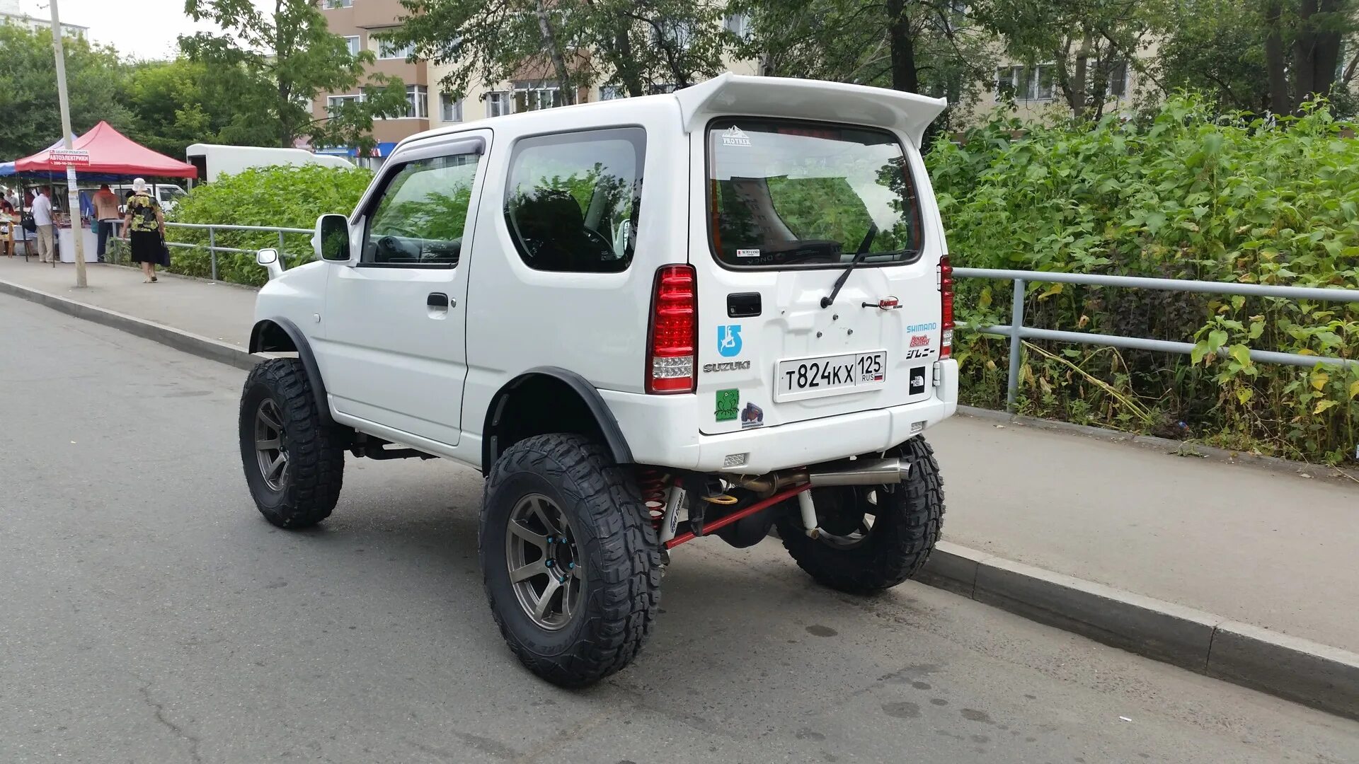 Куплю сузуки джимни б у. Suzuki Jimny 2. Suzuki Jimny 4x4. Suzuki Jimny 3 Tuning. Suzuki Jimny 2010.