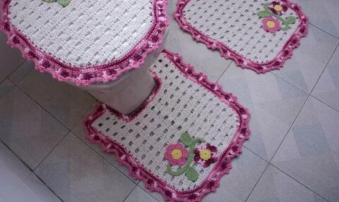 Вяжем коврик в ванную комнату