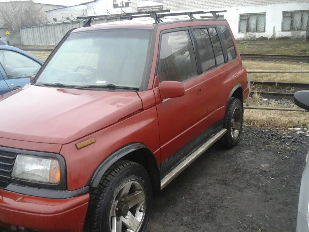 Suzuki escudo i 1994. 6. 6. Сузуки эскудо 1 поколение. 6 at, 1994.