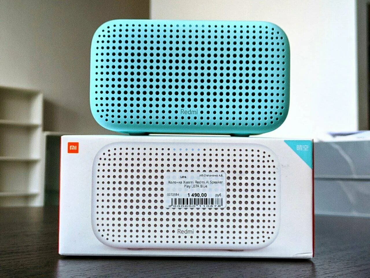 Колонка редми как подключить. Колонка Redmi Speaker. Xiaomi mi ai Speaker Play. Беспроводная колонка Redmi. Колонка от Сяоми колонка умная Xiaomi mi Smart Speaker.