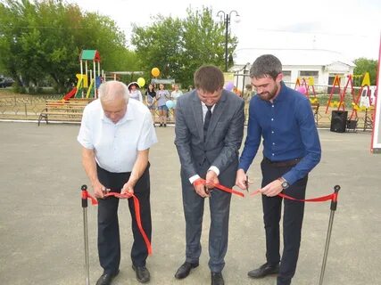 Торжественное открытие детской площадки