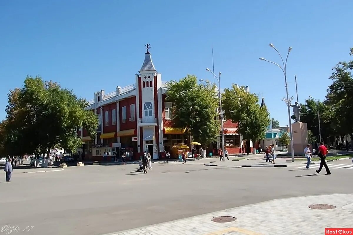 Площадь Лабинска. Лабинск Краснодарский край. Город Лабинск. Лабинск город курорт.