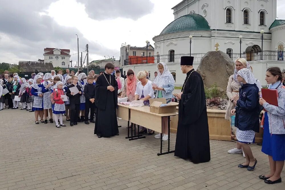 Последние православные новости. Православная гимназия Сормово. Православная гимназия Нижний Новгород Сормовский район. Духовник Сормовской православной гимназии. Православная гимназия Орск.