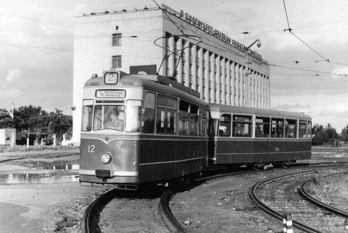 Транспорт царицыно. Царицын трамвай 1913 Волгоград. Трамвай Gotha t2-62. Трамвай Gotha b2-t2. Первый трамвай Царицын.