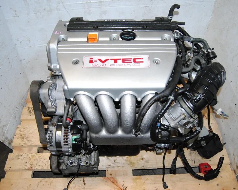 Honda двигатели 2 4. Мотор k24 Honda. Мотор к24 Хонда 2.4. Honda CRV k24a. Мотор Хонда CRV 2.4.