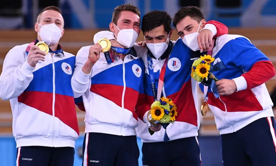Кто стал первым российским чемпионом. Сборная России по спортивной гимнастике мужчины на Олимпиаде в Токио. Сборная России по гимнастике на Олимпиаде 2021 мужская.