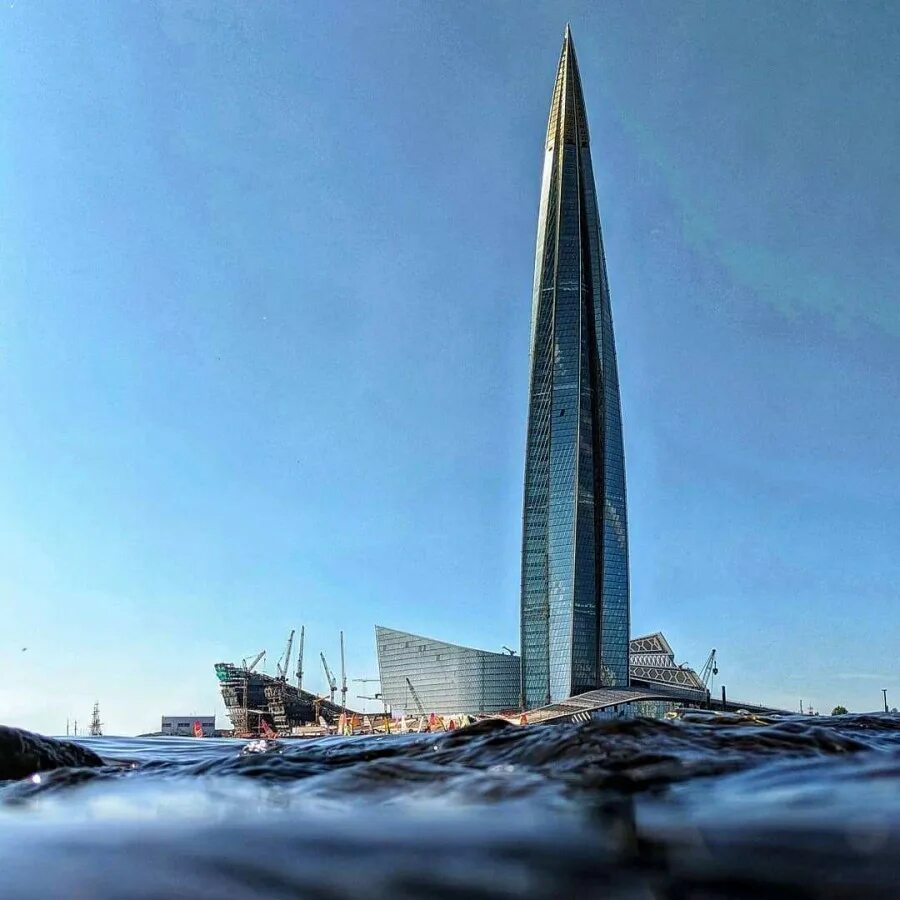 Дизайн башни лахта центр. В Санкт Петербурге Ла́хта-центр 2023. Лахта 2023. Лахта башня. Лахта внутри 2023.