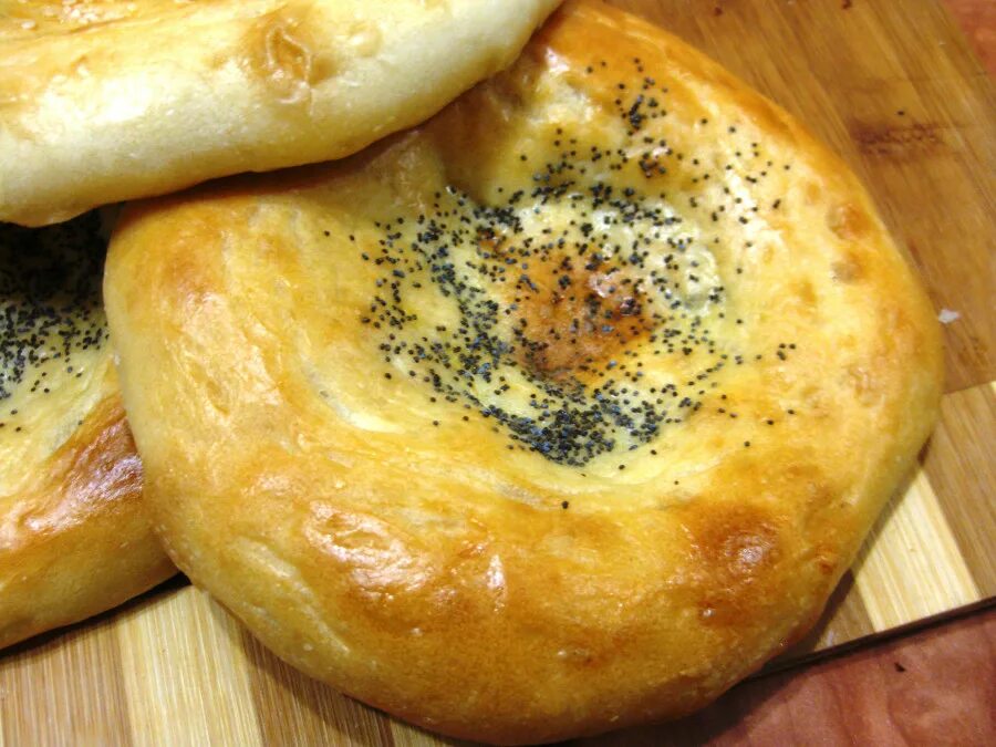 тесто для узбекской лепешки. лепешки гала-осиеги-нон. патир самаркандский. тесто для узбекской лепешки. узбекистан тандир нон.