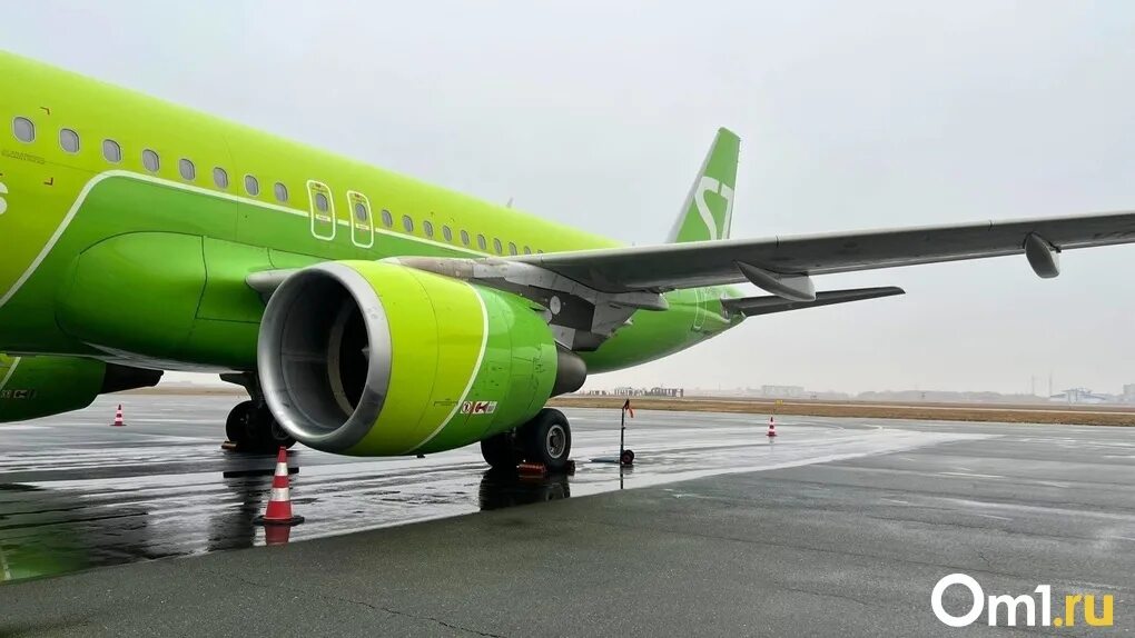 Самолёты авиакомпании s7 Airlines. S7 Airlines Новосибирск. Авиакомпания s7 Airlines oneworl. S7 борт.