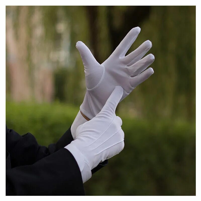 24 белых перчатки и 20 черных. Белые перчатки. Белые перчатки мужские. Белые перчатки женские. Белые перчатки Эстетика.