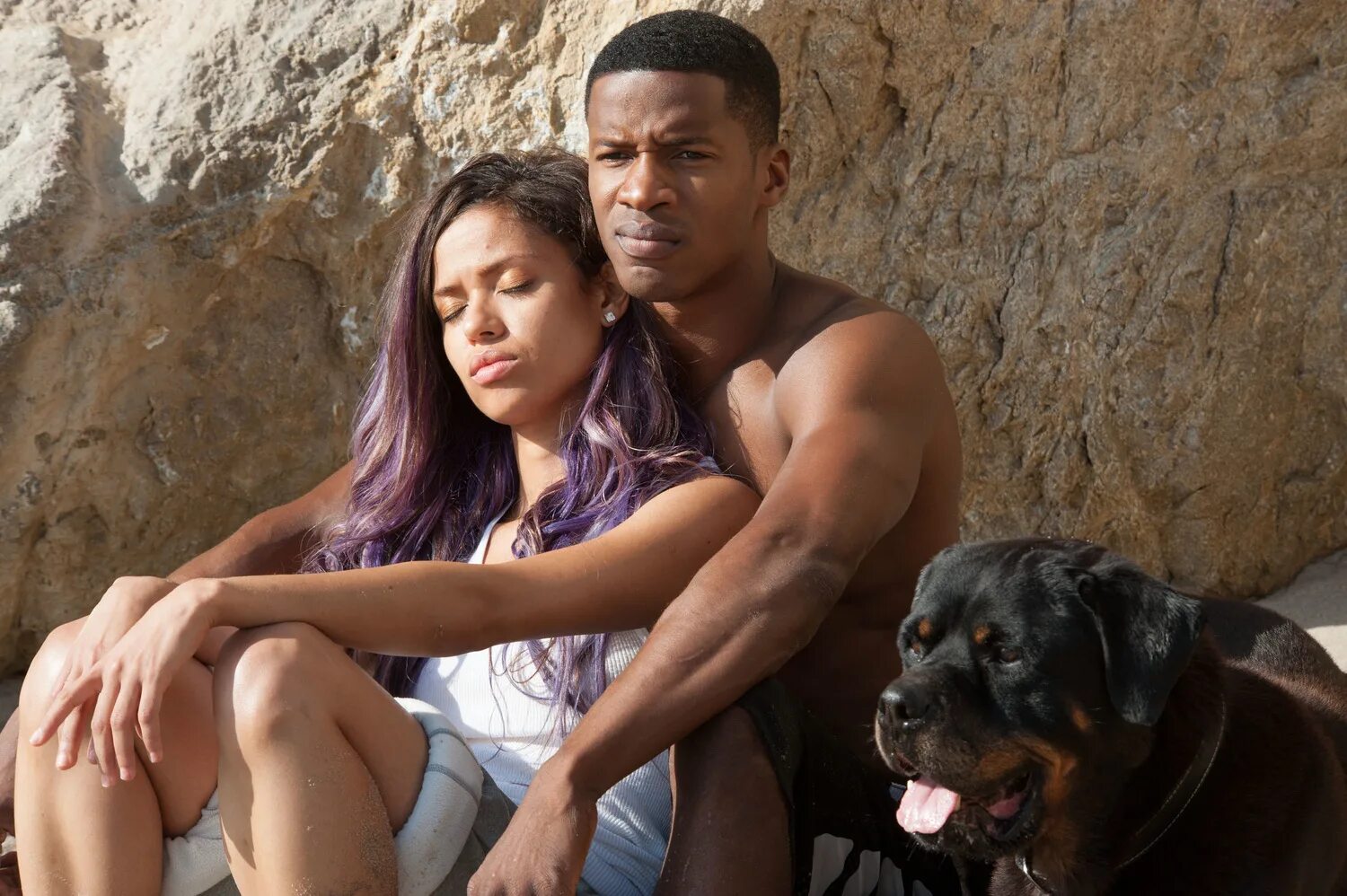 За кулисами Beyond the Lights (2014). Стала негритянкой