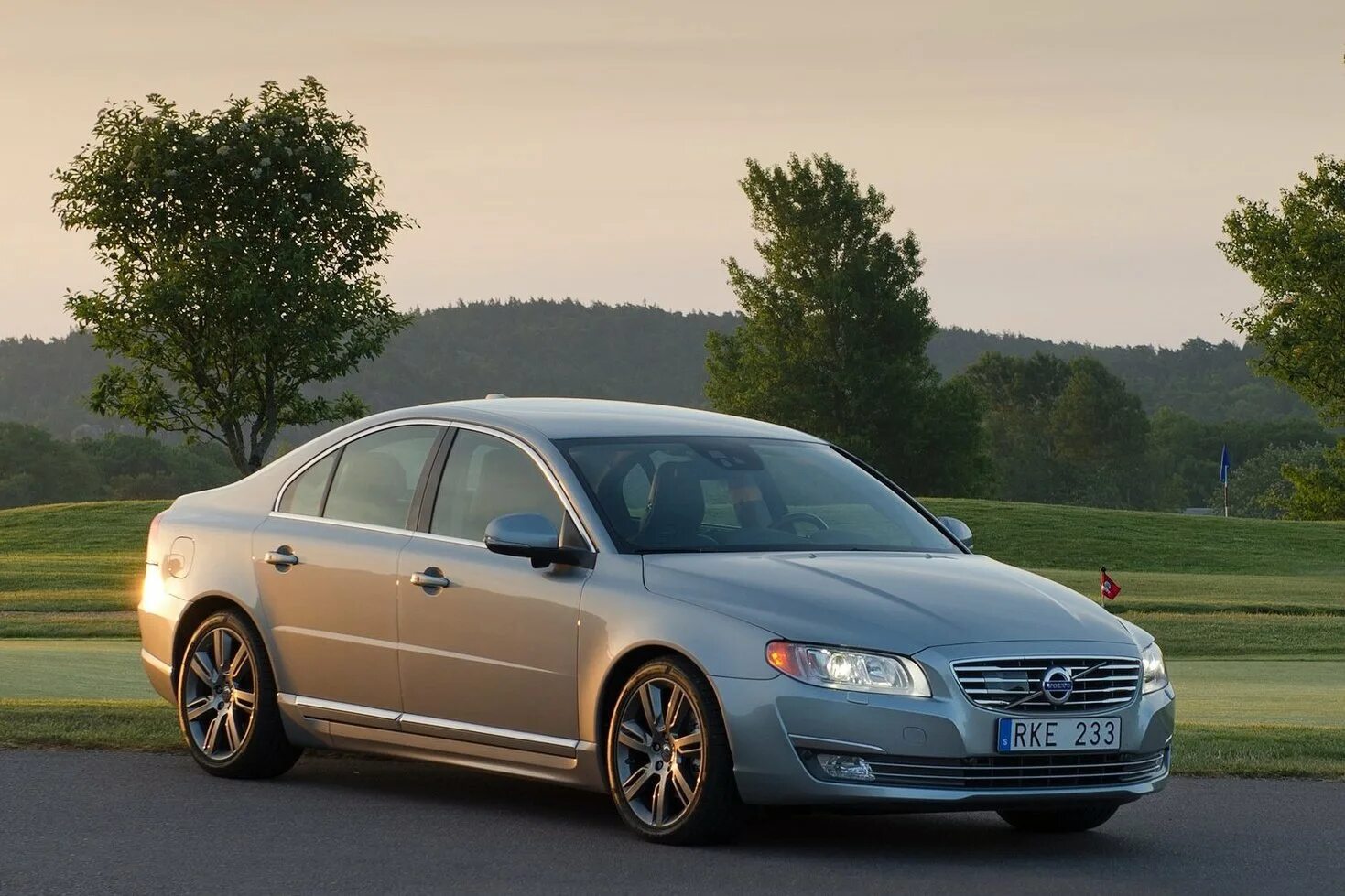 Размер volvo s80. Вольво s80 технические характеристики.