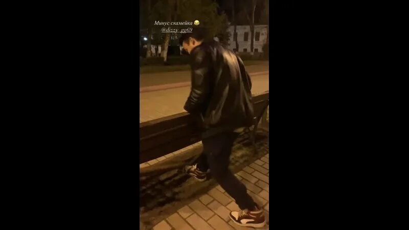 Пусть город знает. Социально значимую деятельность летом школьники. Вот и вечер настал открытка. Когда мы в клубе чиксы. Стих чтобы не было войны.