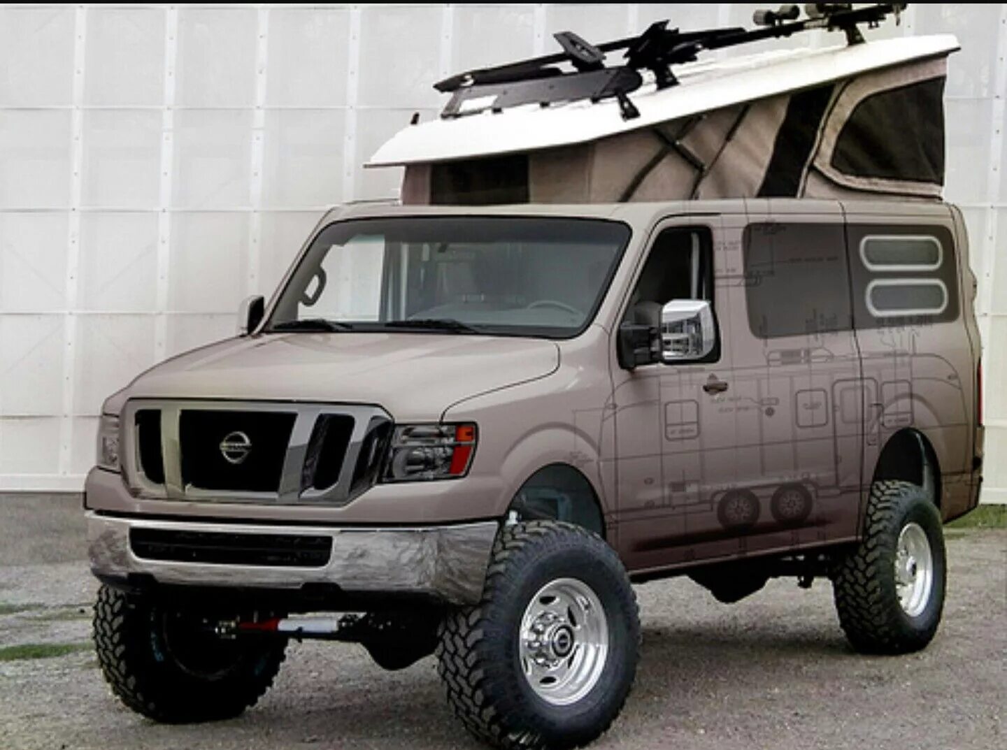 Полный привод купить воронеж. Nissan NV 4x4. Nissan NV 3500 4x4. Nissan NV Passenger van 4x4. Nissan NV Offroad.