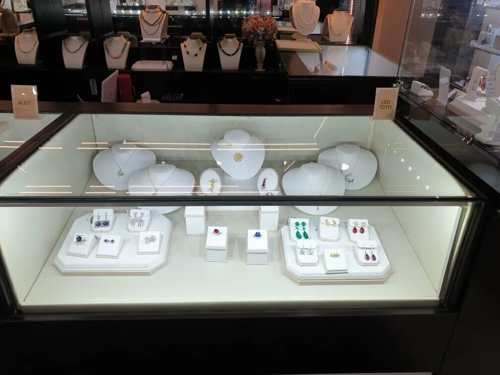 магазин ювелирный мир. ювелирные магазины эпл спб. ювелирные магазины петербурга адреса. ювелирные магазины спб. индустриальный проспект 27 спб.