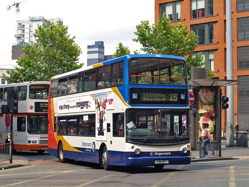 Автобус 15. 2010 Год автобус. Stagecoach Bus. Автобус 15р Москва.