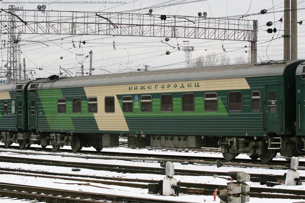 Нижний новгород петербург поезд волга расписание. Фирменный поезд Нижегородец 036э. Фирменный поезд «Нижегородец» 035г. Фирменный поезд Нижегородец 036э Москва Нижний Новгород. Фирменный поезд Нижегородец 035г Нижний Новгород Москва.