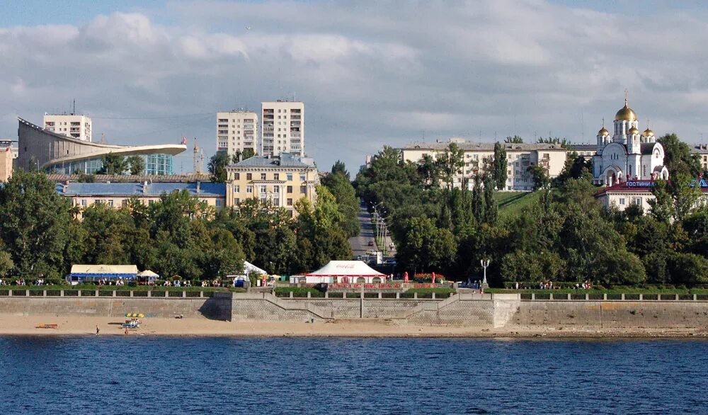 Чкаловский самара. Маяковский спуск Самара набережная. Самара набережная Волги. Спуск набережная Самара с Волги. Самара спуск к набережной.