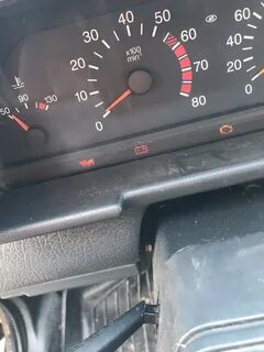 Горит лампочка зарядки ваз