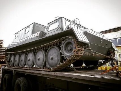 Завод гусеничных тягачей