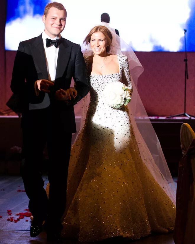 Татиана бондарчук. Свадьба таты мамиашвили и сергея бондарчука. Тата мамиашвили с детьми. Мамиашвили тата мамиашвили. Тата бондарчук.