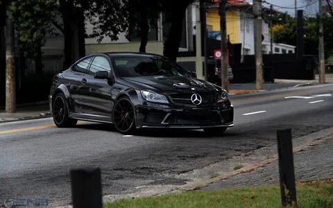 Mercedes amg black