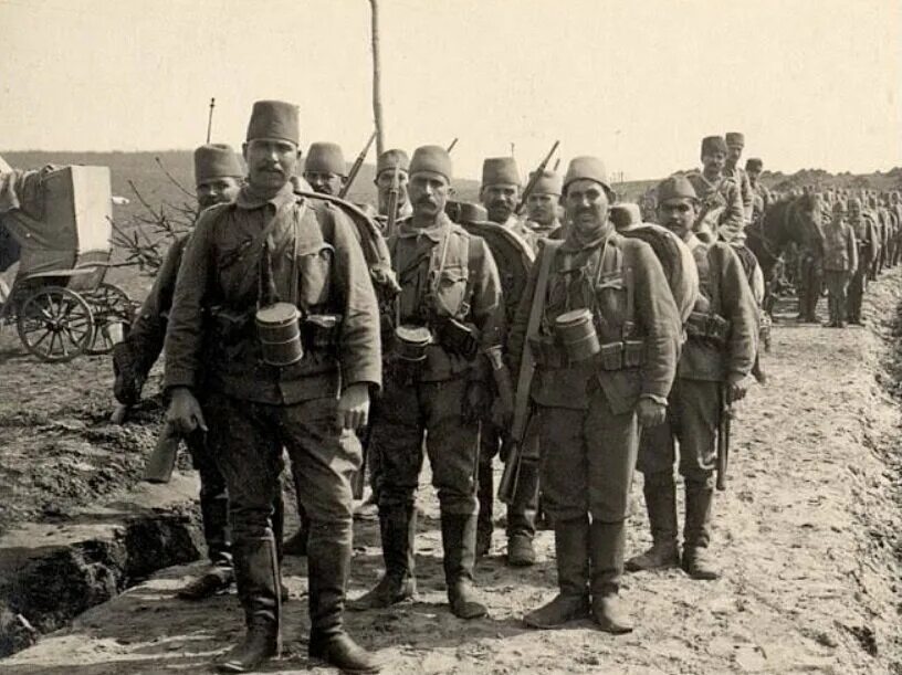Турция во время первой мировой войны. Венгрия в 1 мировой войне. Армия Австро Венгрии ПМВ. Турецкая армия в первой мировой войне.