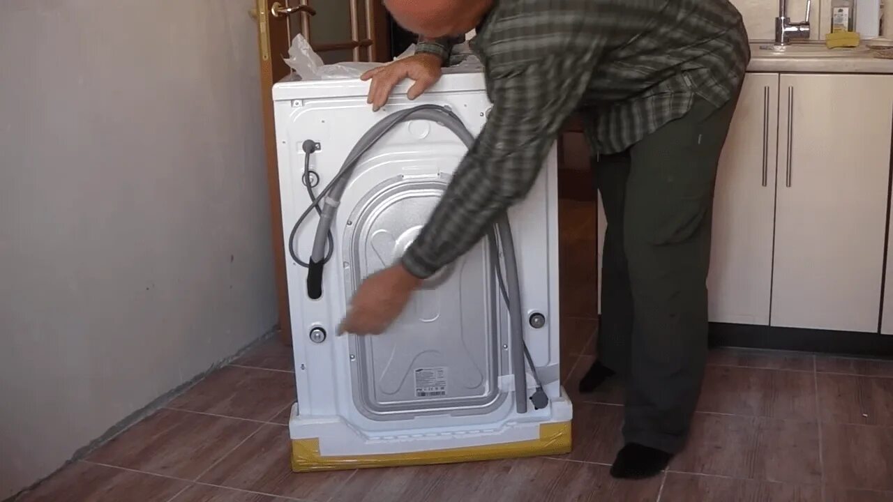 Подключить сетевой фильтр стиральной машины самсунг. Подключить стиральную машину на даче без водопровода. Стиральная машина для дачи без водопровода. Как можно подключить стиральную машину автомат без водопровода. Стиралка автомат без водопровода.
