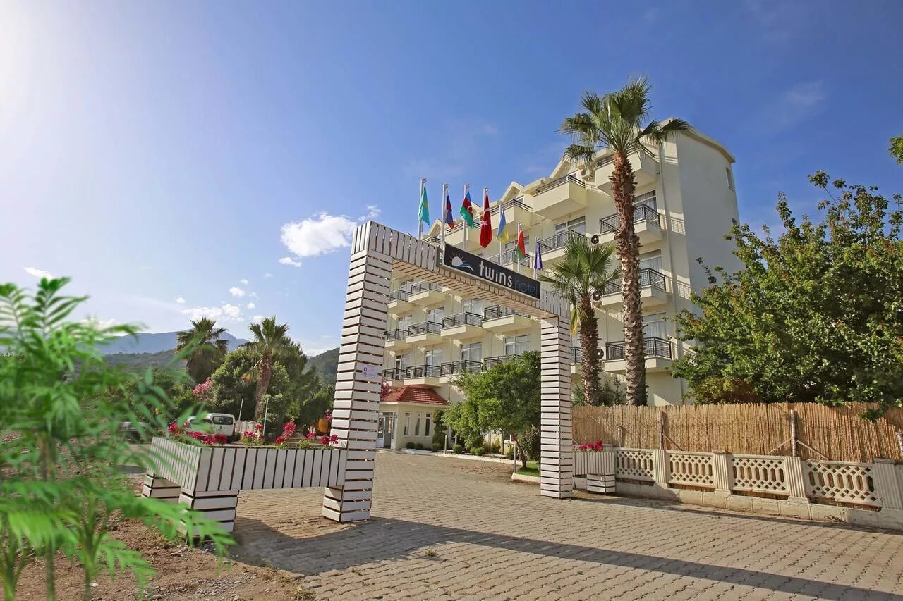 Малибу резорт отель кемер кириш. Malibu resort hotel отзывы. Малибу резорт отель кемер. Малибу кириш отель турция. Malibu resort hotel отзывы.