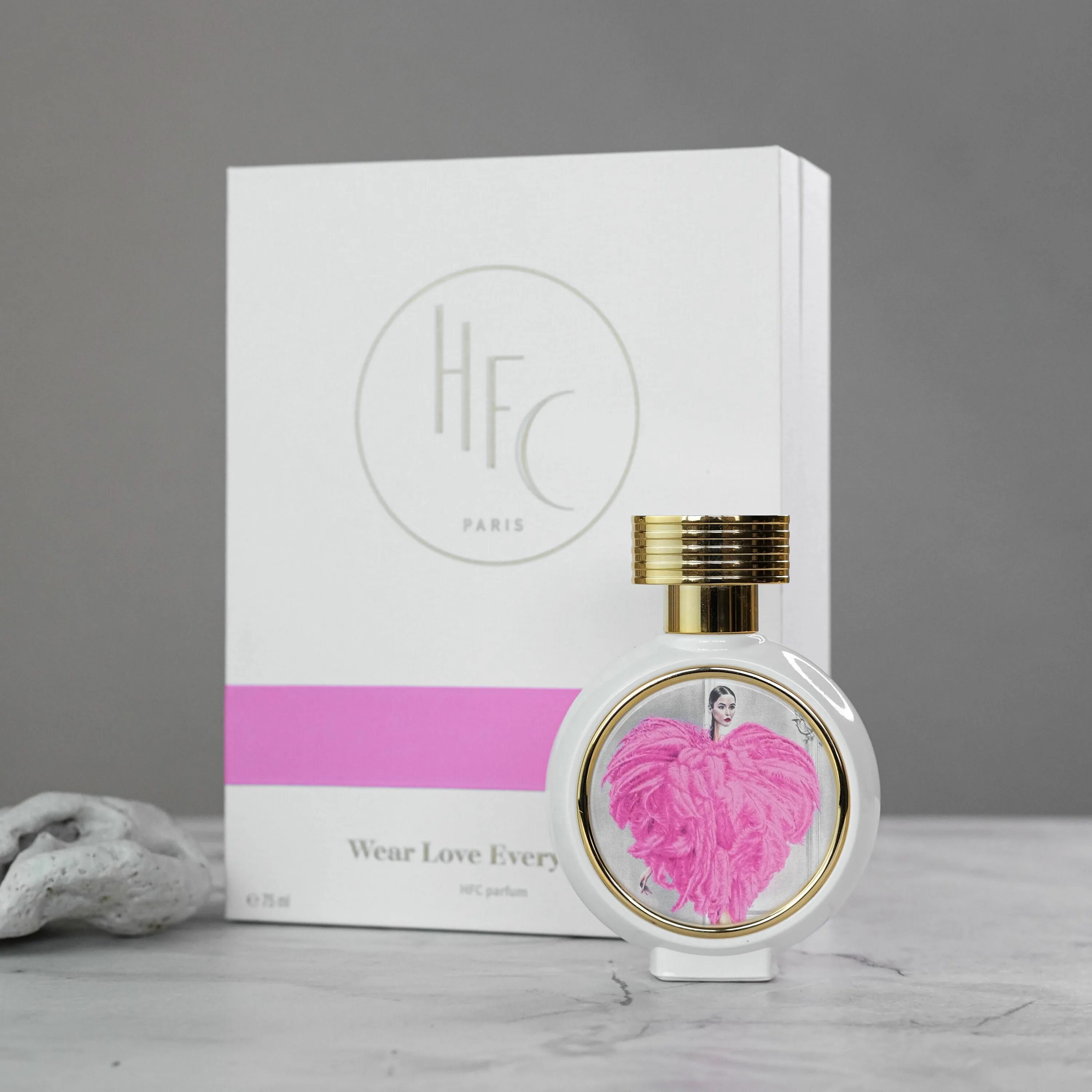 Парфюмерная вода haute fragrance company wear love everywhere. Hfc парфюм love everywhere. Haute fragrance company wear love everywhere миниатюра. Духи hfc wear love everywhere. Wear love everywhere haute fragrance.