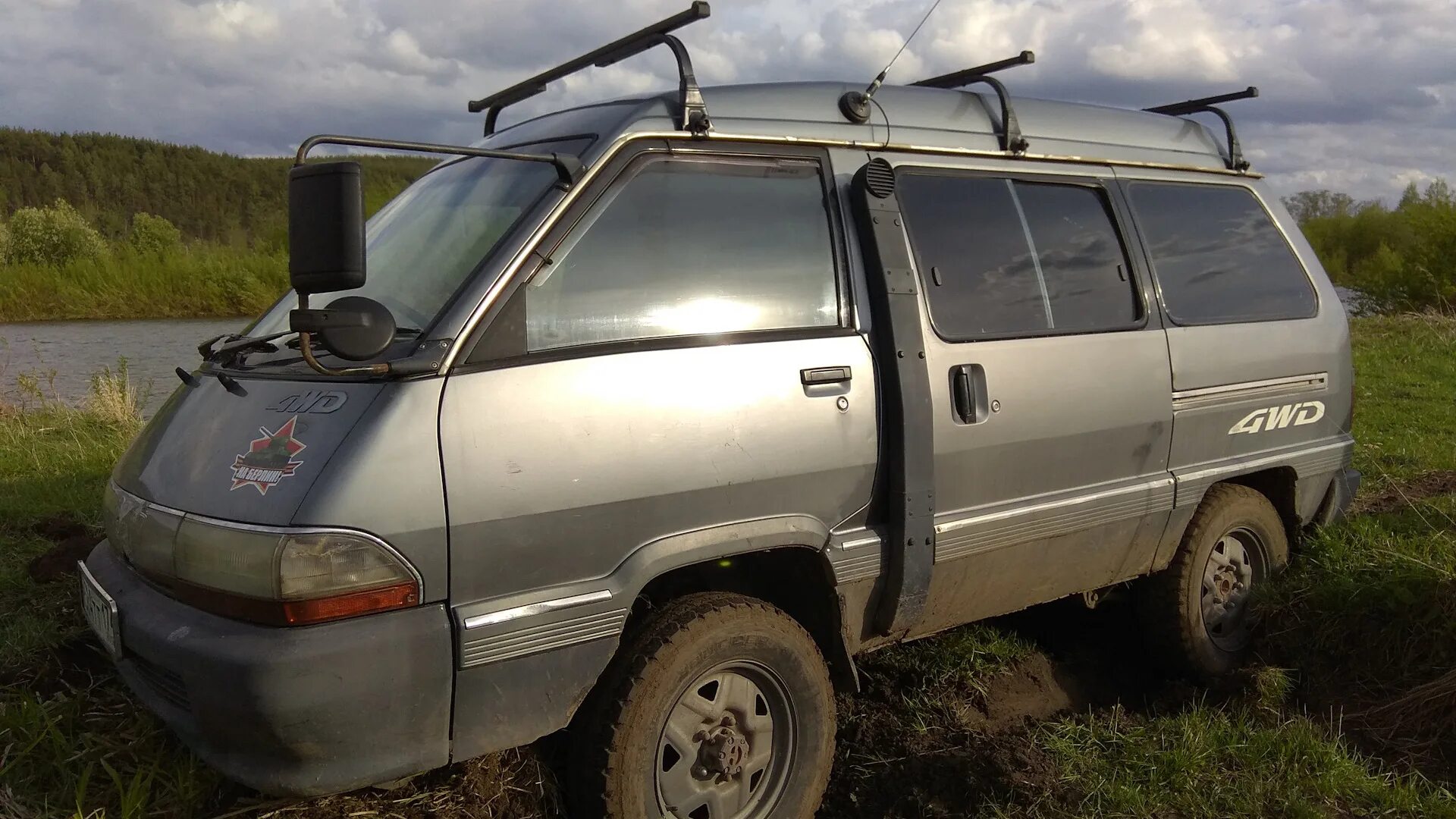 Багажник таун айс. Тойота Таун Эйс. Таун айс Тойота ср30. Toyota Town Ace 3y. Тойота Таун айс 3.