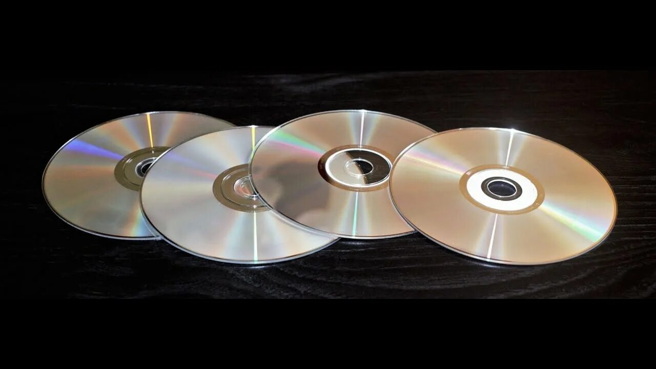 CD - Compact Disk (компакт диск). CD (Compact Disc) — оптический носитель. Болванка СД. СД И двд диски.