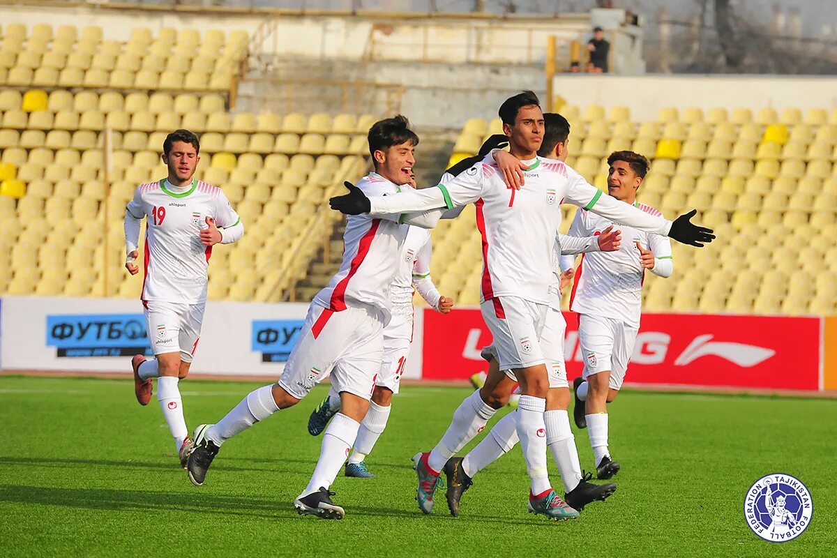 Юношеская сборная Таджикистана u-16. Парвизджон Умарбаев. Таджикистан юношеская сборная по футболу. Таджикистан u16 футбол. Товарищеские матчи клубов сегодня результаты