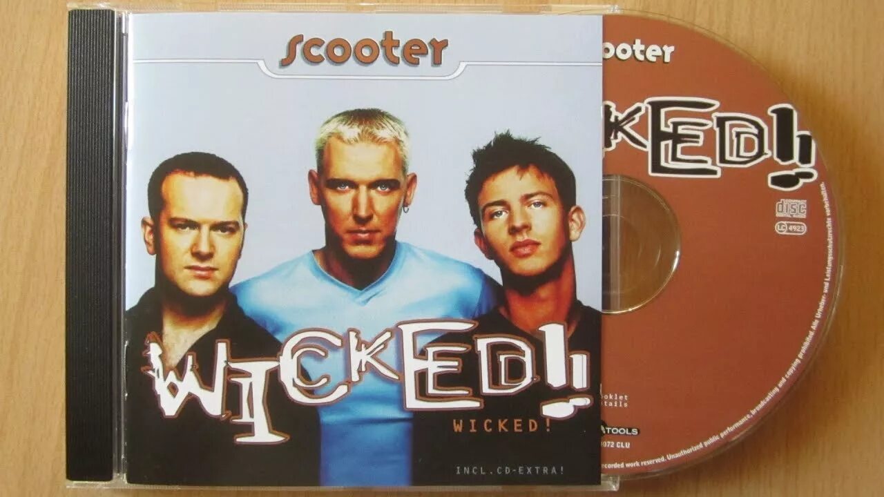 Scooter age. Scooter Wicked 1996. Scooter кассета 2000. Группа скутер диск. Scooter синглы.