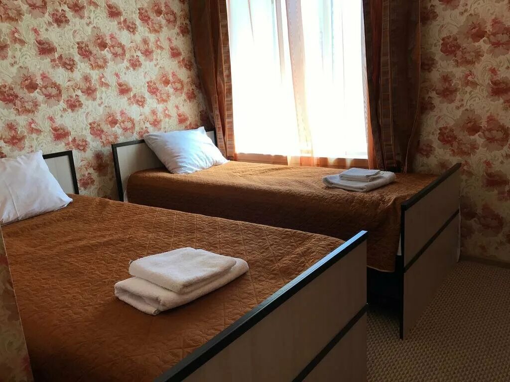 отель гамма ханты-мансийск. гостиницы ханты мансийск молли о брайан ханты. гостиница черный мыс сургут официальный сайт. черный мыс в городе сургут. комната ханты.