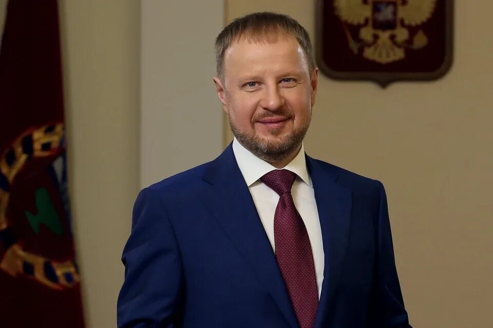 Томенко губернатор Алтайского края.